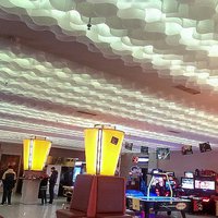 Decorative honeycomb ceiling 