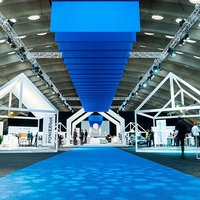 Blue Color for the ceiling of the exhibition stand 